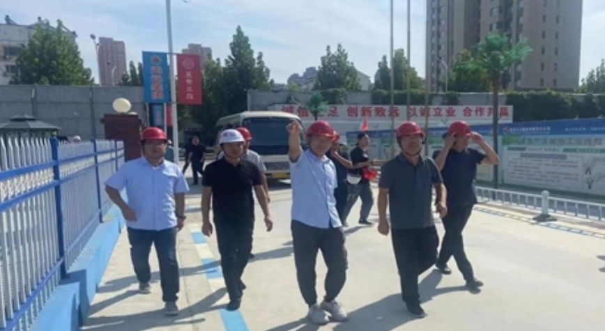 禹城市領(lǐng)導(dǎo)“兩節(jié)”期間蒞臨昱景蘭庭項目視察安全生產(chǎn)工作