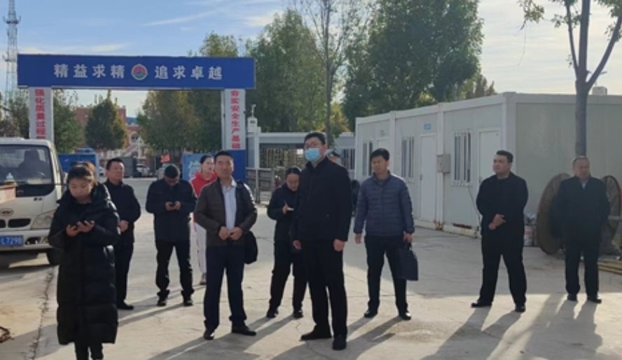 省“四進”工作組蒞臨陵城區(qū)人民醫(yī)院腫瘤診療中心項目檢查指導