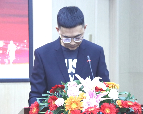 第七屆員工成長報告會發(fā)言稿件（七）實干擔當      履職盡責